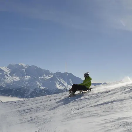 T-resort 4p8 Vue Vallee By Interhome