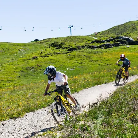 T-resort 4p8 Vue Vallee By Interhome